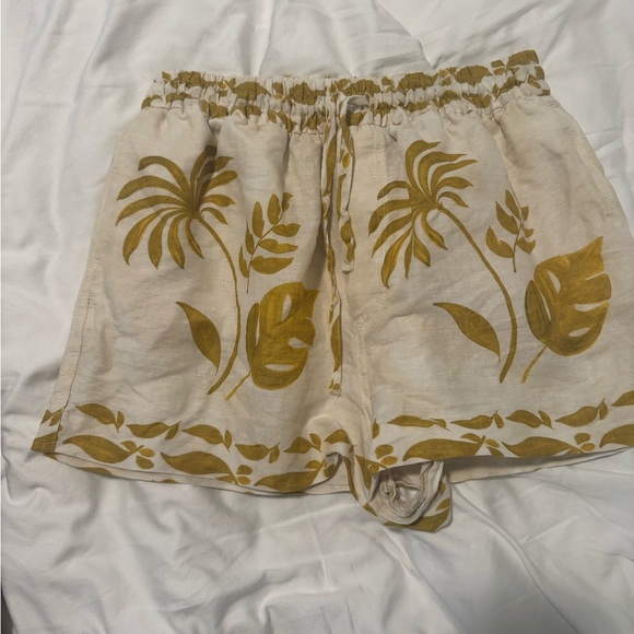 Zara Linen Shorts in White / Gold size S - Picture 6 of 9